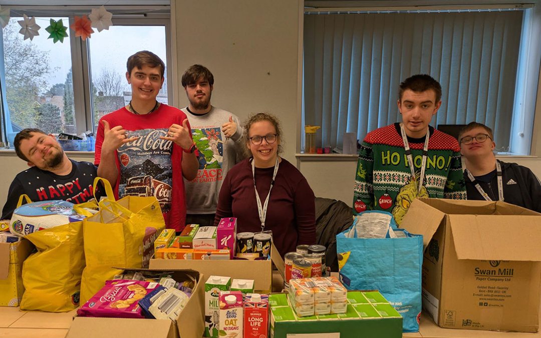 Glasshouse Student Council support Local Food Bank